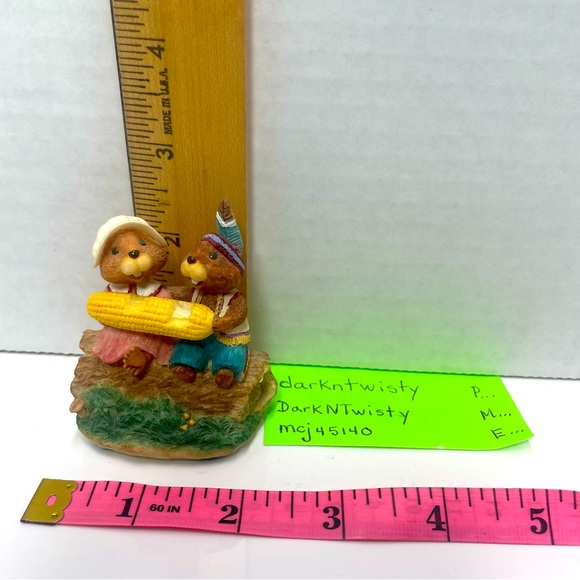 Vintage 1992 Hallmark Tender Touches Sweet Sharing Thanksgiving Beavers Figurine - Picture 8 of 8